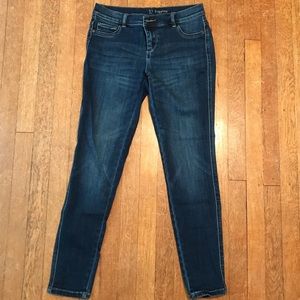 NY&C Skinny Jean Stretchy Legging - Size 6